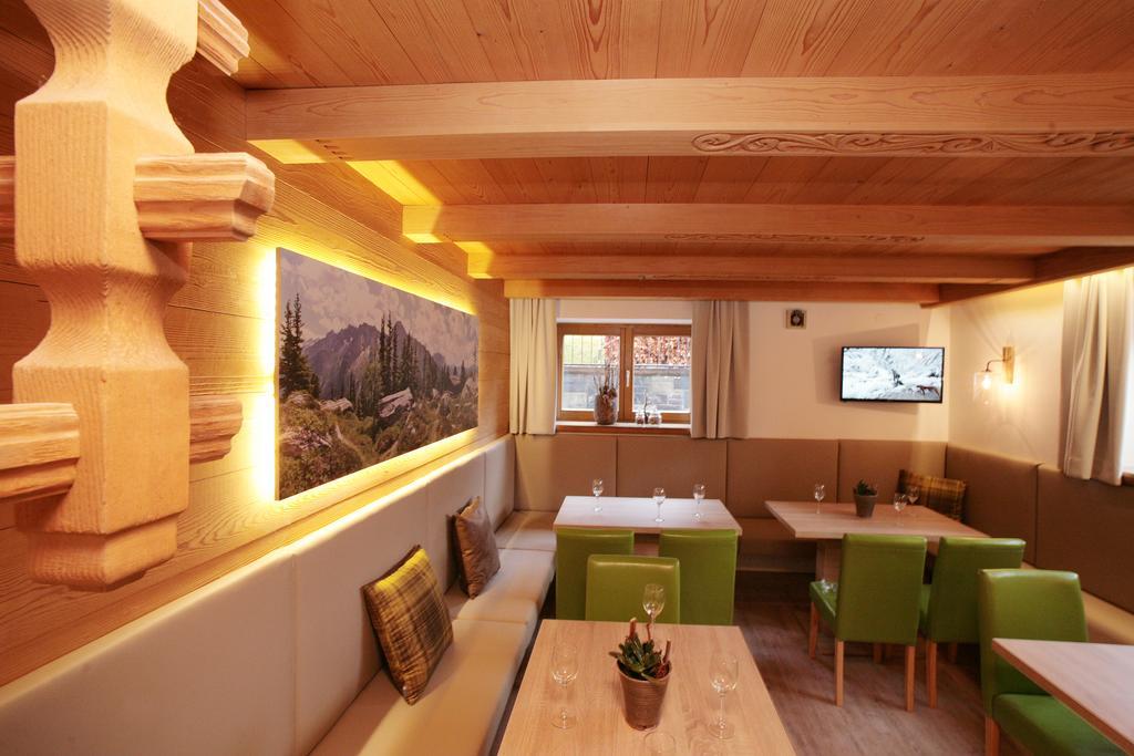 Premium Chalet Andrea Leogang Quarto foto